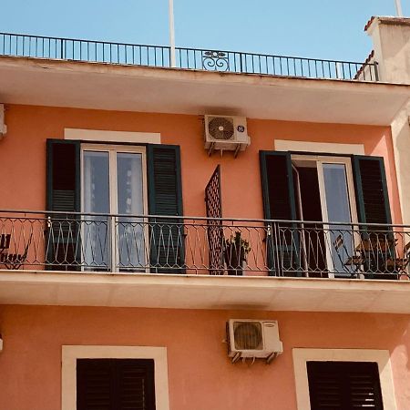 Le Stanze Dei Desideri Hotel Caserta Kültér fotó