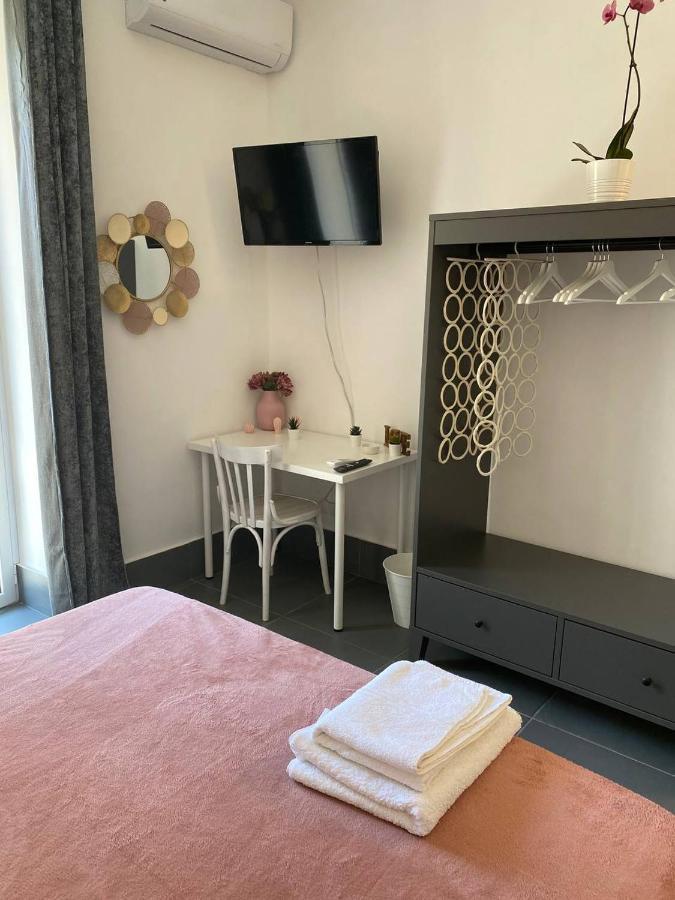 Le Stanze Dei Desideri Hotel Caserta Kültér fotó