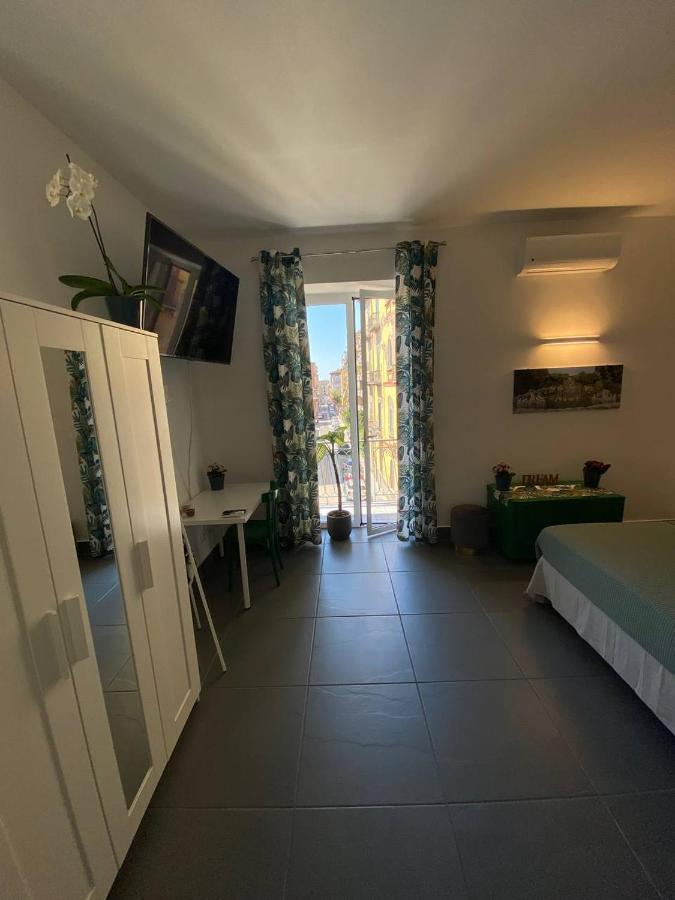 Le Stanze Dei Desideri Hotel Caserta Kültér fotó