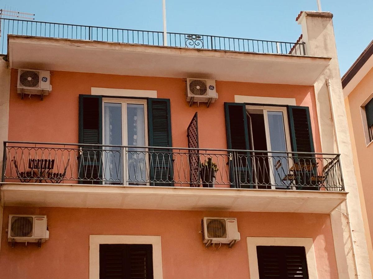 Le Stanze Dei Desideri Hotel Caserta Kültér fotó